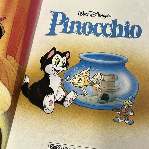 Disney’s Pinocchio Disney’s Wonderful World of Reading Book 1995 - Picture 2 of 5